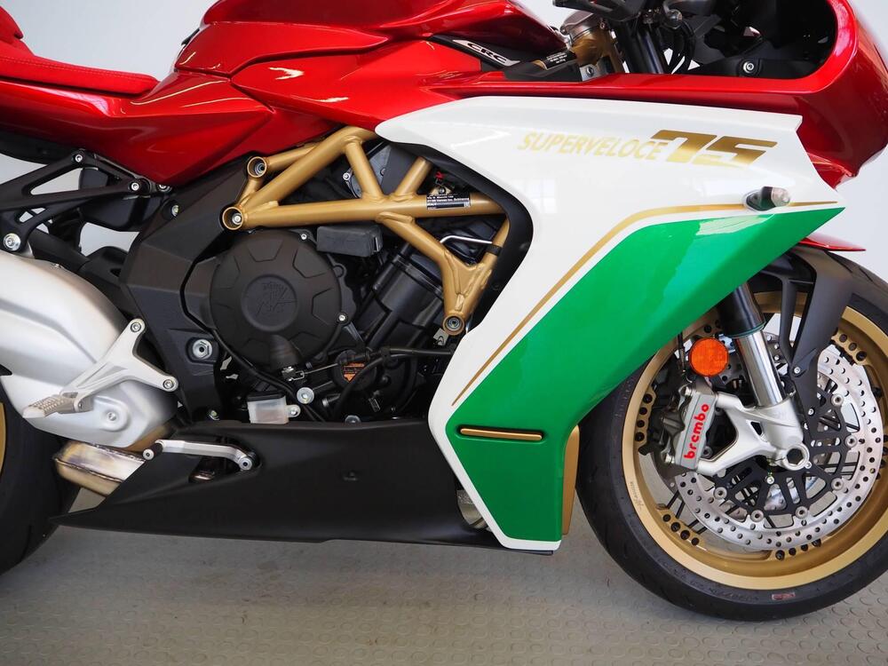 MV Agusta Superveloce 800 75° Anniversario (2020) (2)