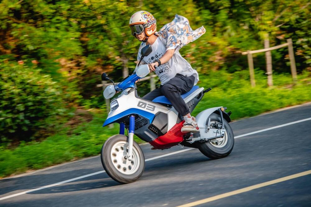 FELO Moto FW-03 (2023 - 25) (19)