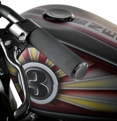 Manopole Arlen Ness Knurled Fusion nere per accel