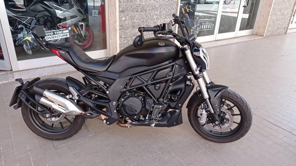 Benelli 502 C (2021 - 25)