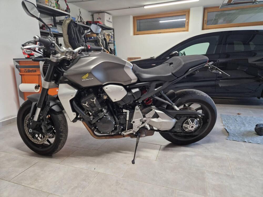 Honda CB 1000 R + Neo Sport Cafè (2019 - 20) (3)