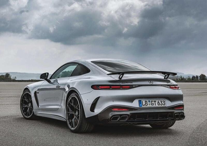 Mercedes-Benz AMG GT (2023-->>) (6)