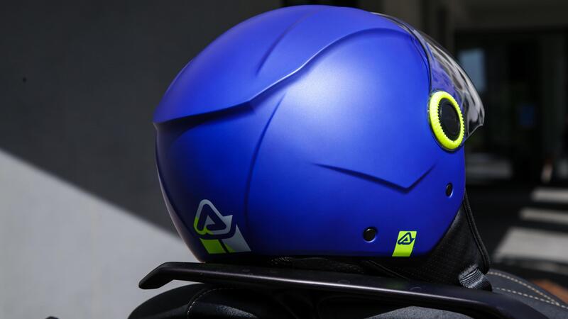 Nuovo casco Jet Brezza by Acerbis