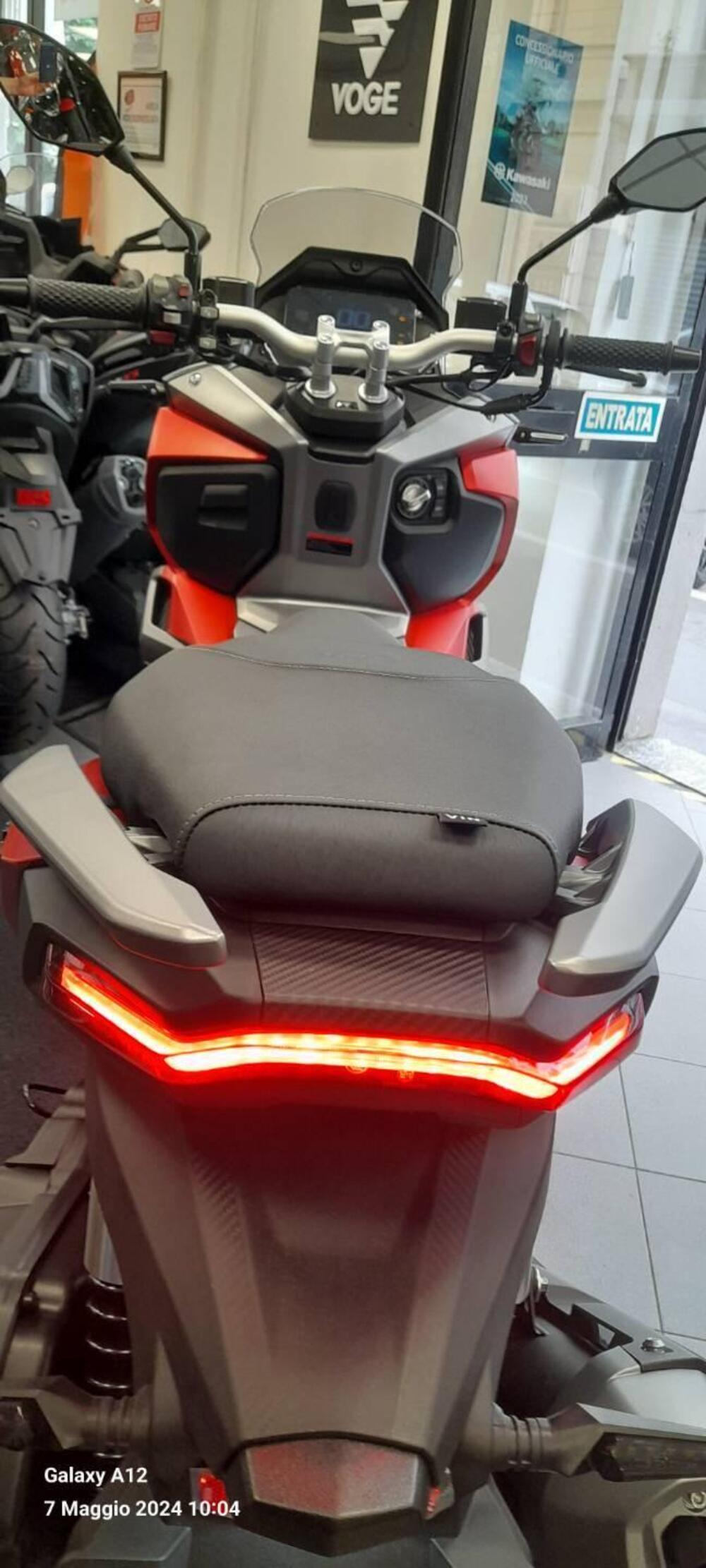 Voge Sfida SR1 ADV (2023 - 25) (2)