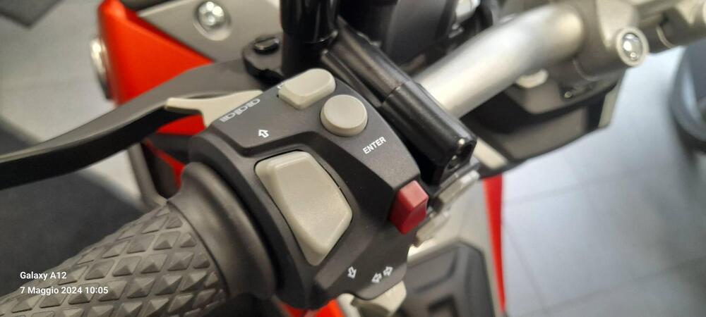 Voge Sfida SR1 ADV (2023 - 25) (7)