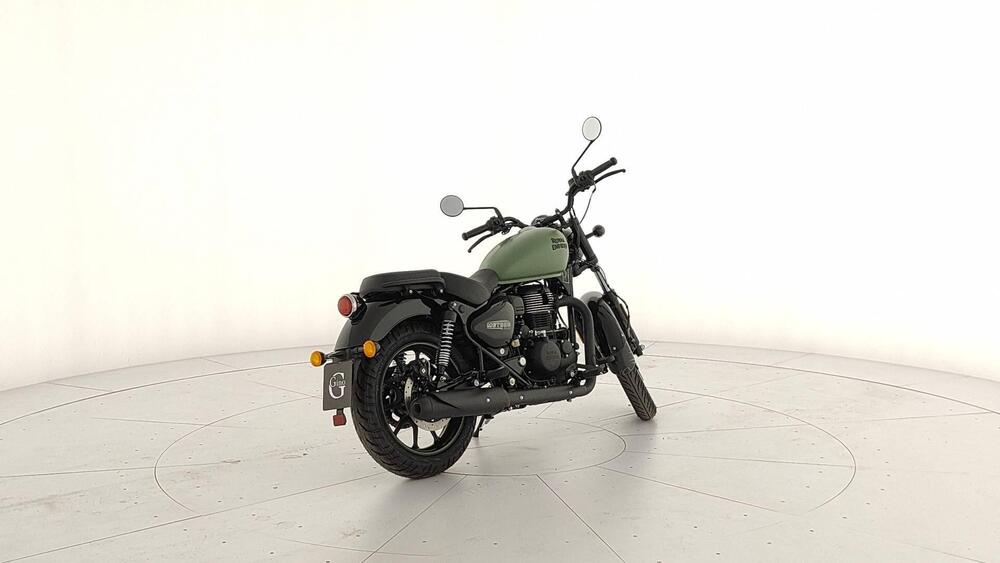 Royal Enfield Meteor 350 Fireball (2021 - 25) (4)