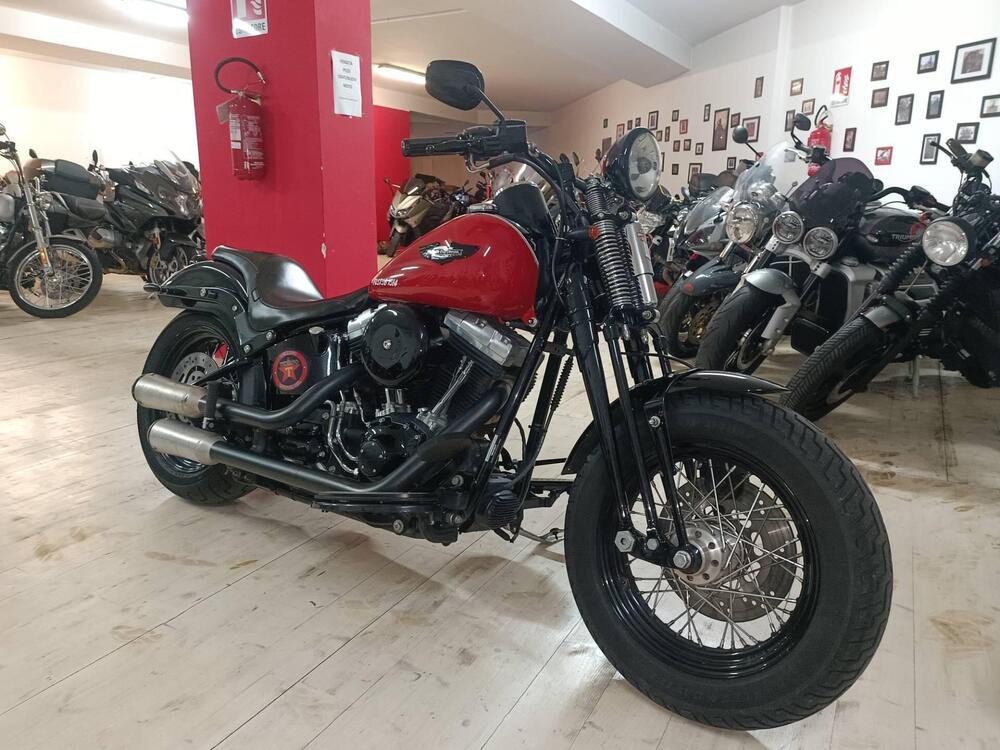 Harley-Davidson 1584 Cross Bones (2008 - 11) - FLSTSB (2)