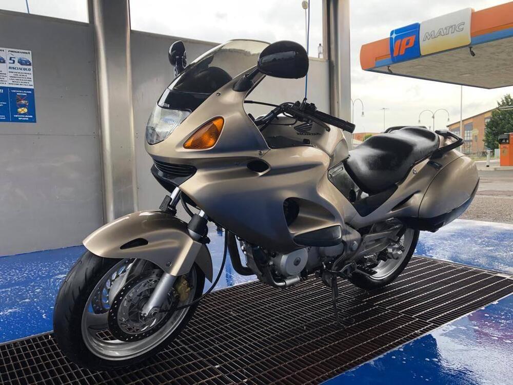 Honda Deauville 650 (1998 - 01)