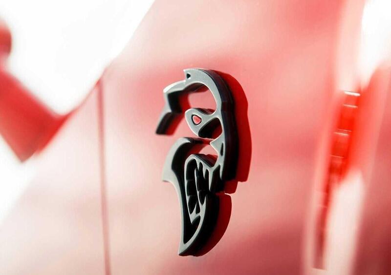 Dodge Challenger (2019-->>) (13)