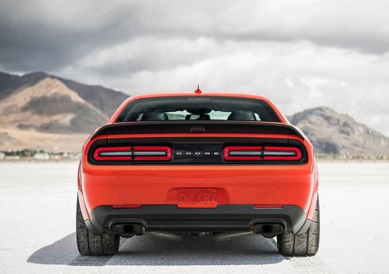 Dodge Challenger (8)