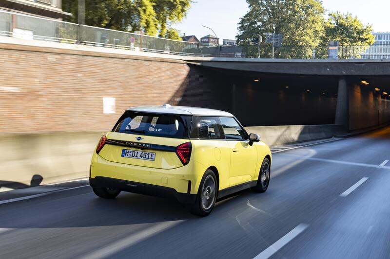 Mini Cooper elettrica: la prova su strada di #Nebu