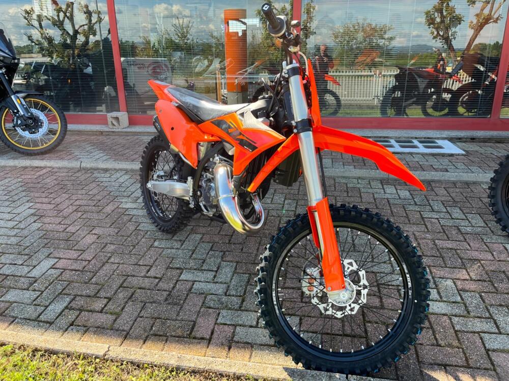 KTM 125 SX (2025) (4)