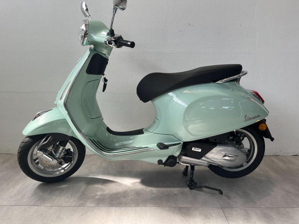 Vespa Primavera 150 (2024 - 25) (2)