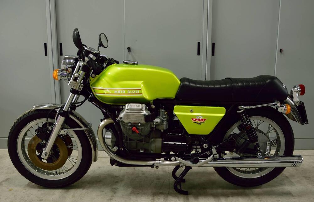 Moto Guzzi V7 Sport 750 Legnano (2)