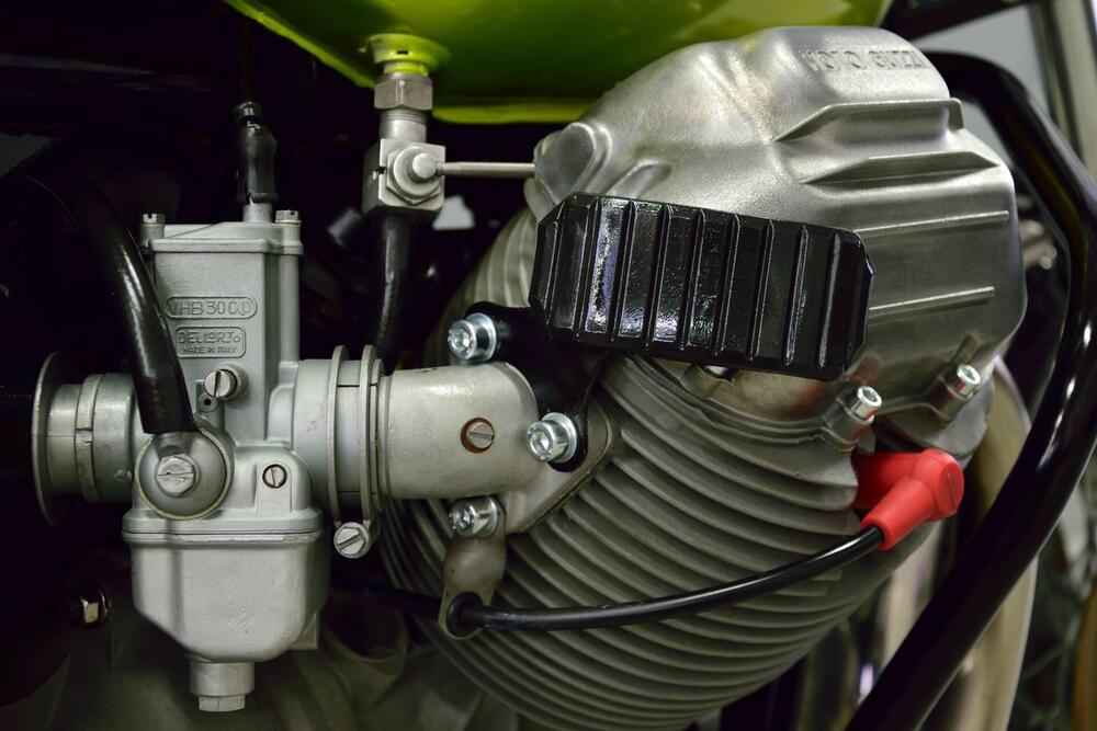 Moto Guzzi V7 Sport 750 Legnano (18)