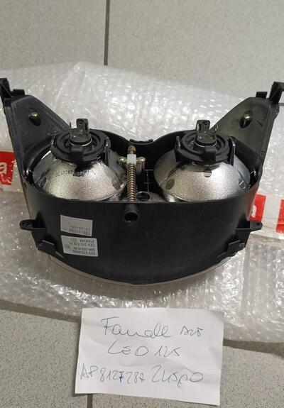 Fanale anteriore per Leonardo 125 scooter Aprilia