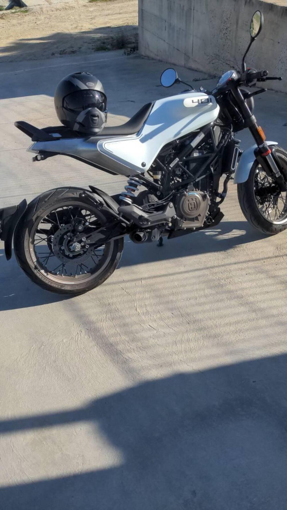 Husqvarna Vitpilen 401 (2021 - 23) (7)