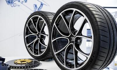 Com'&egrave; sono fatte le gomme che costano 9.500 euro l'una? 