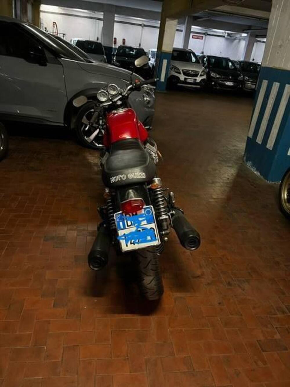 Moto Guzzi V7 Classic (2008 - 12) (12)