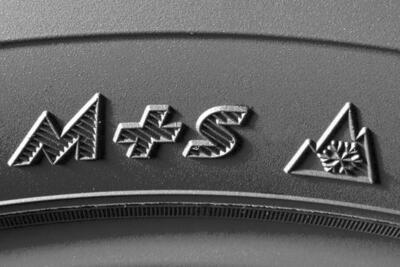 Gomme M+S al bando in Germania, in Italia cosa cambia per chi monta questi pneumatici