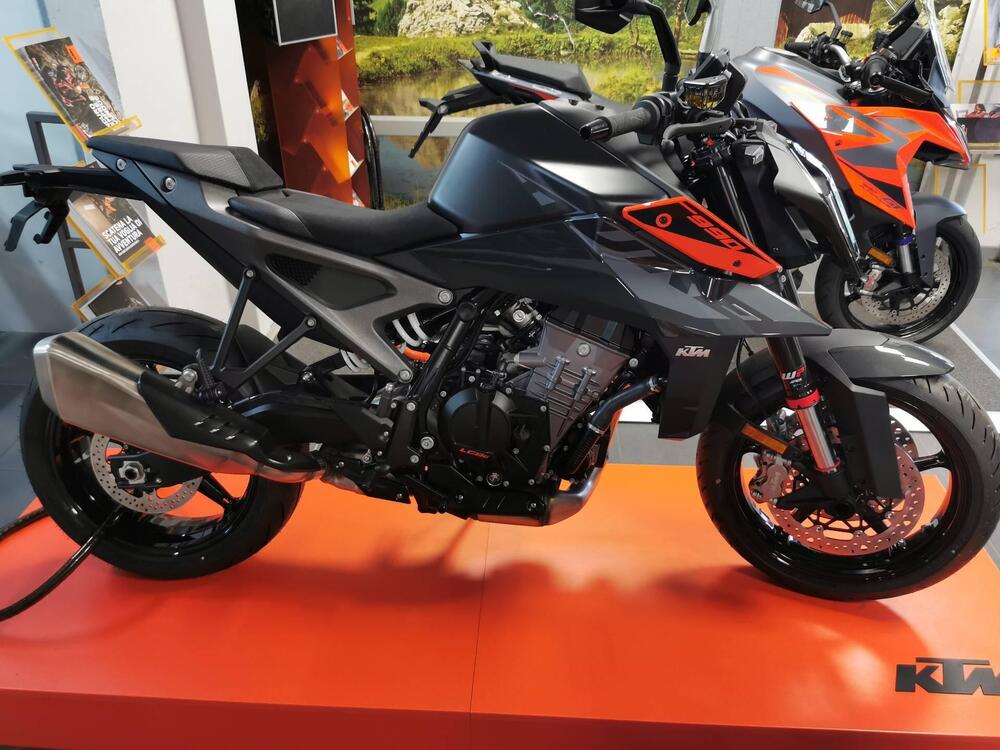 KTM 990 Duke (2024 - 26)