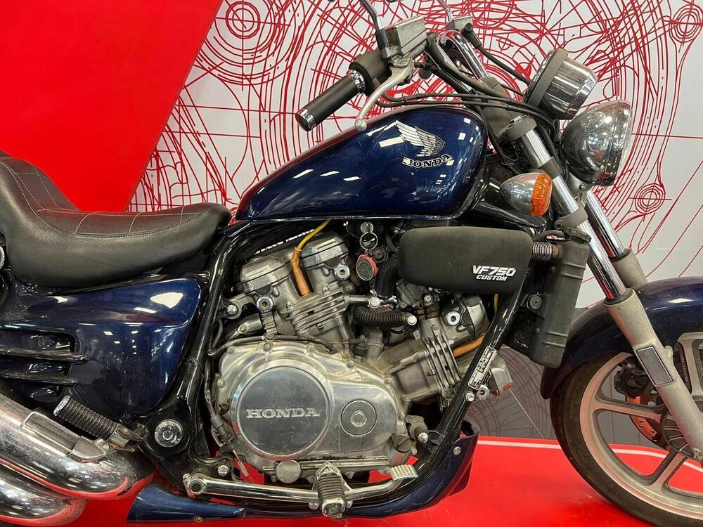 Honda VF 750 F (1984 - 89) (3)