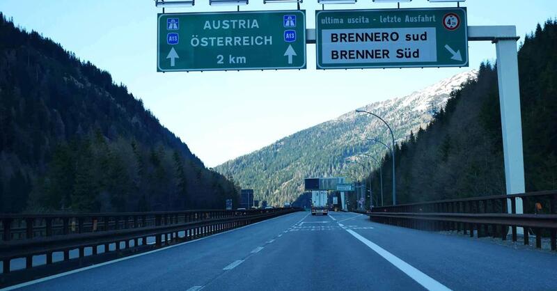 Autobrennero: l&#039;Austria blocca i TIR Italiani e viola le leggi 