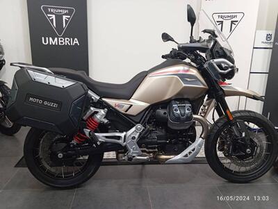 Moto Guzzi V85 TT Travel (2024 - 25) nuova