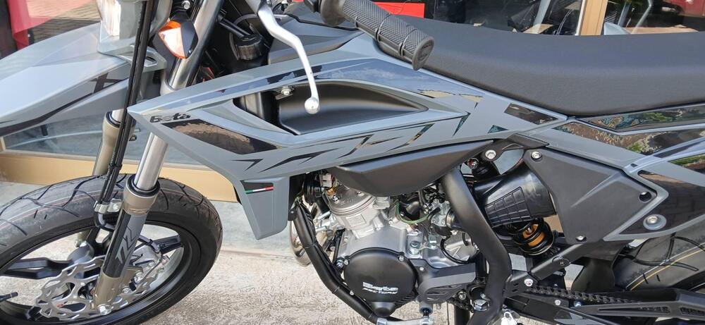 Betamotor RR 50 Motard (2021 - 25) (2)