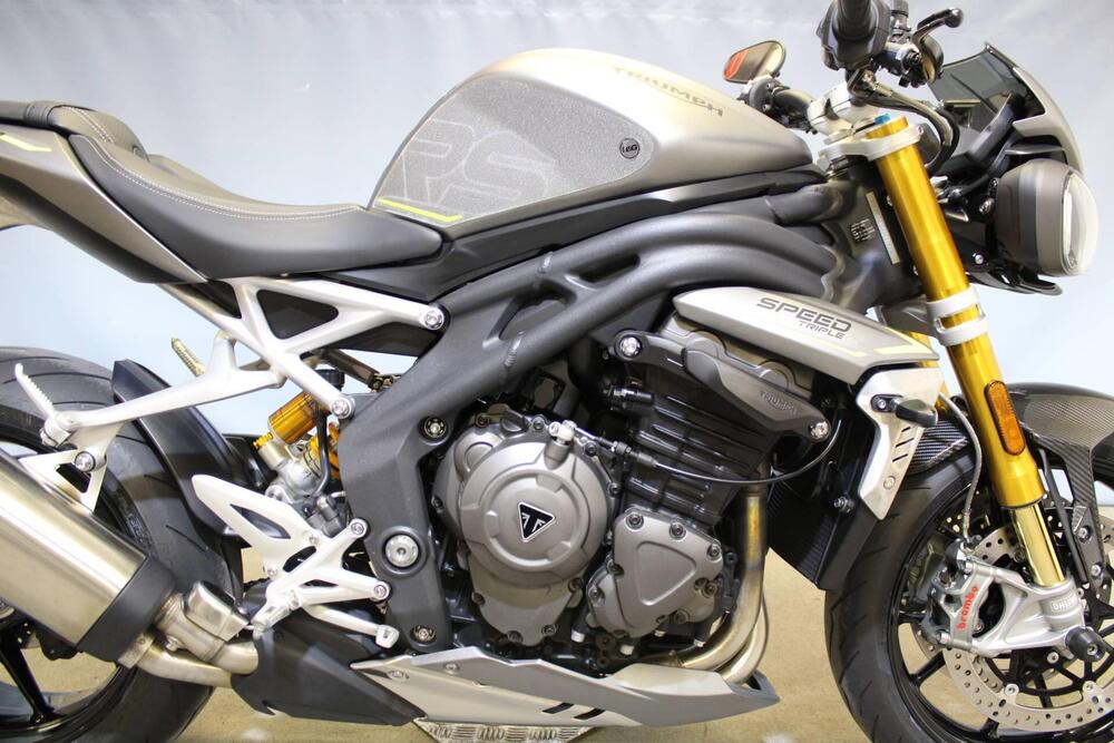 Triumph Speed Triple 1200 RS (2021 - 24) (9)