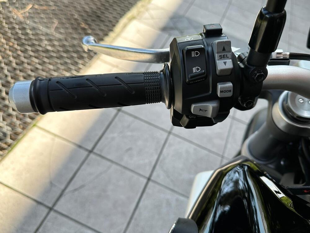 Honda CB 1000 R + Neo Sport Cafè (2019 - 20) (14)