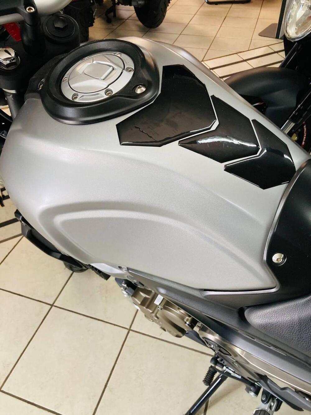 Voge Trofeo 300ACX Scrambler (2021 - 25) (2)