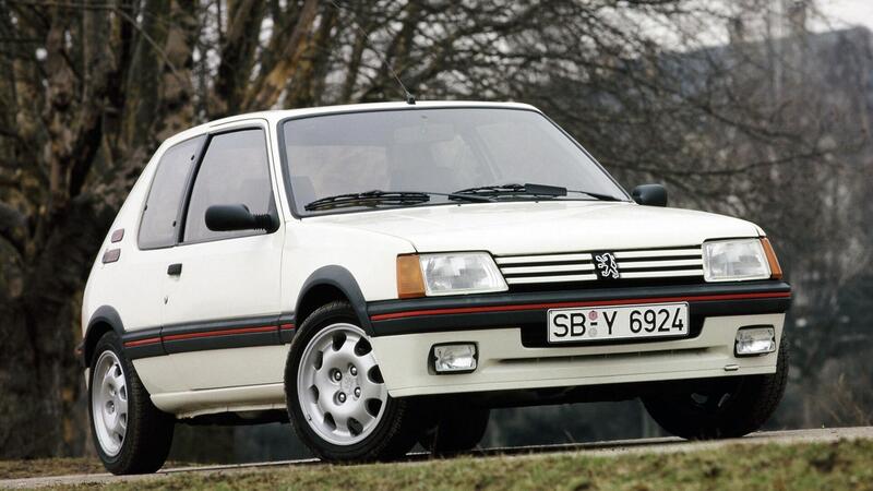 Peugeot 205 GTI 1.9, origine delle piccole hot hatch