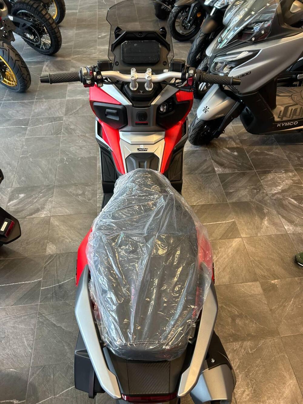 Voge Sfida SR1 ADV (2023 - 25) (3)