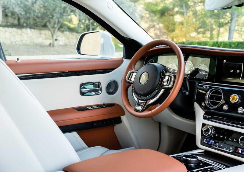 Rolls Royce Ghost (2021-->>) (9)