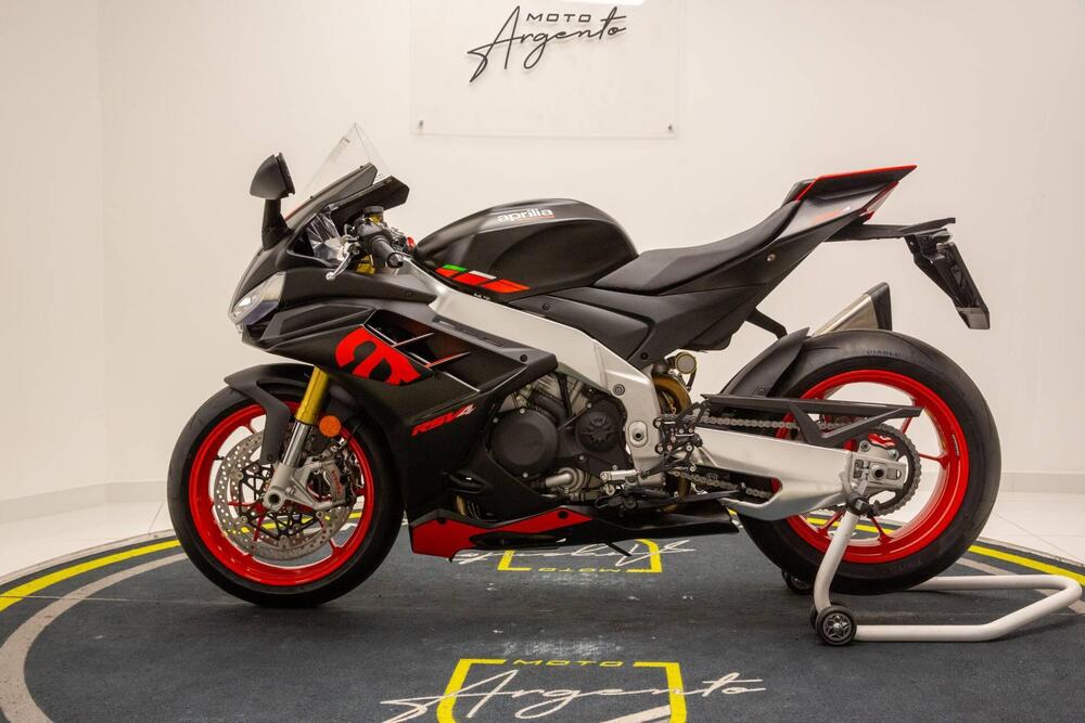 Aprilia RSV4 1100 (2021 - 24) (9)