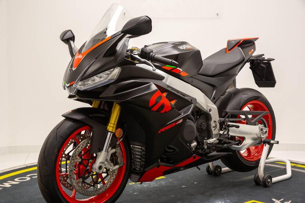 Aprilia RSV4 1100 (2021 - 24) (3)