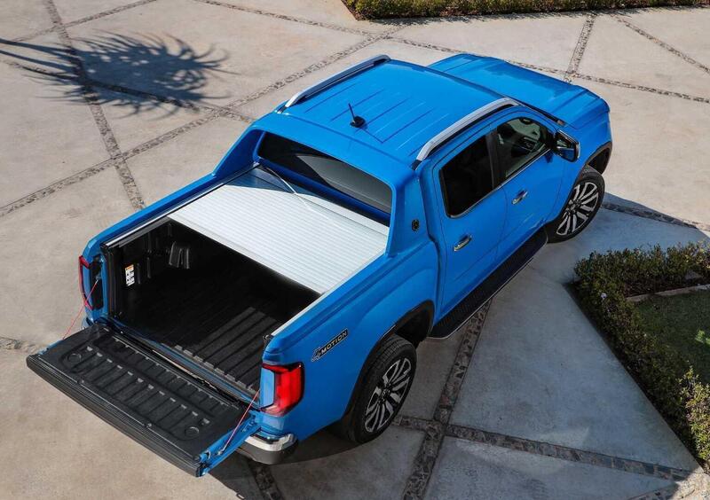 Volkswagen Amarok (2023-->>) (9)