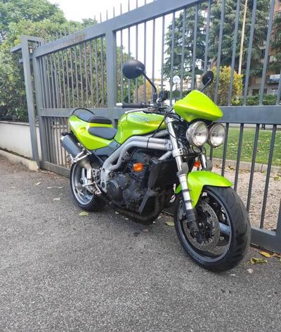 Triumph Speed Triple 955i d'epoca