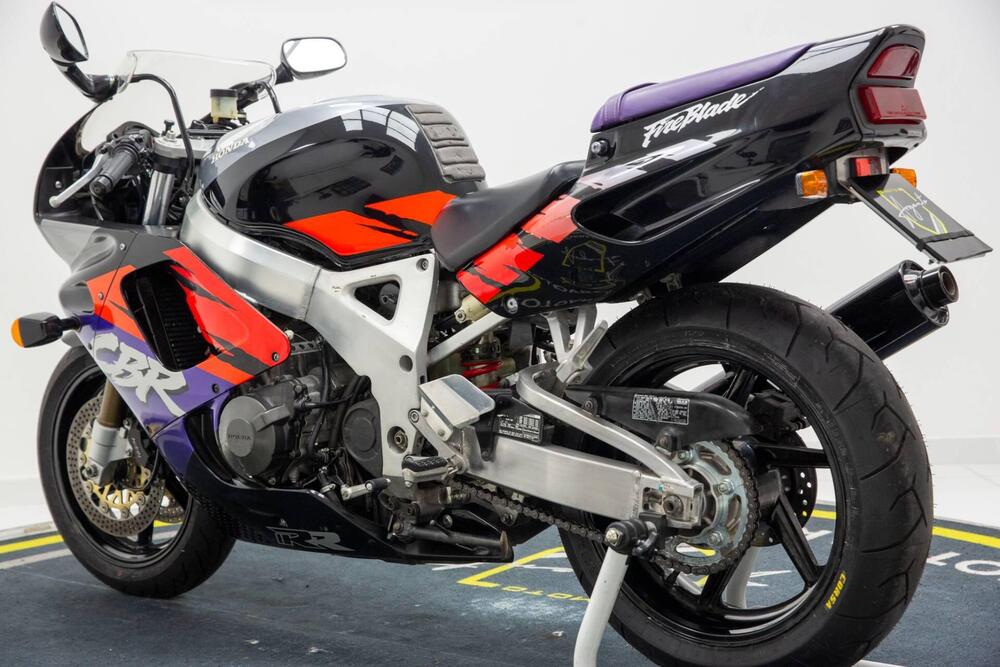 Honda CBR 900 RR (1994 - 95) (5)