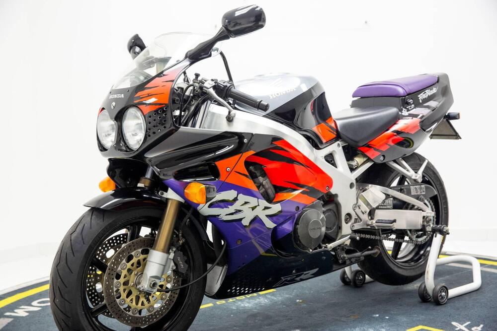 Honda CBR 900 RR (1994 - 95) (4)