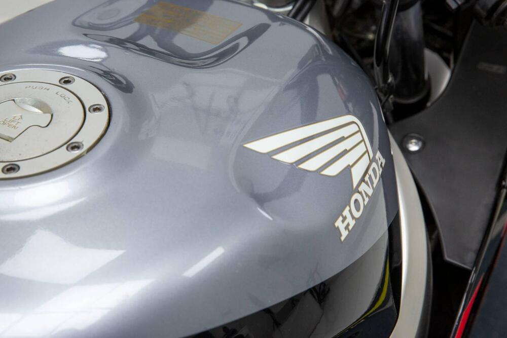 Honda CBR 900 RR (1994 - 95) (14)