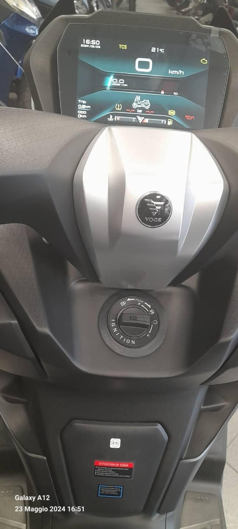 Voge Sfida SR3 (2024 - 25) (9)