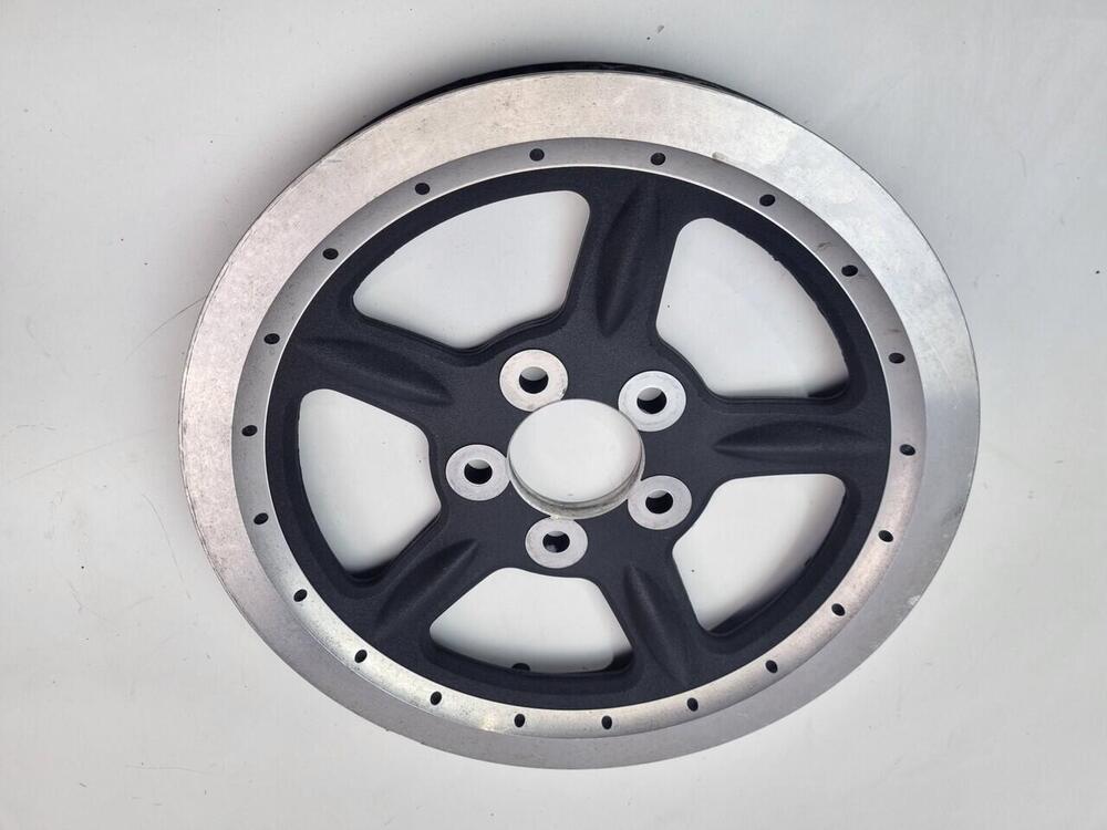 Puleggia posteriore nera e grigia 68 denti larga 1 Zodiac