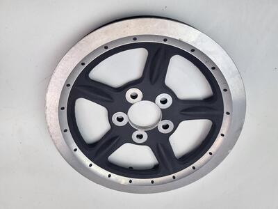 Puleggia posteriore nera e grigia 68 denti larga 1 Zodiac