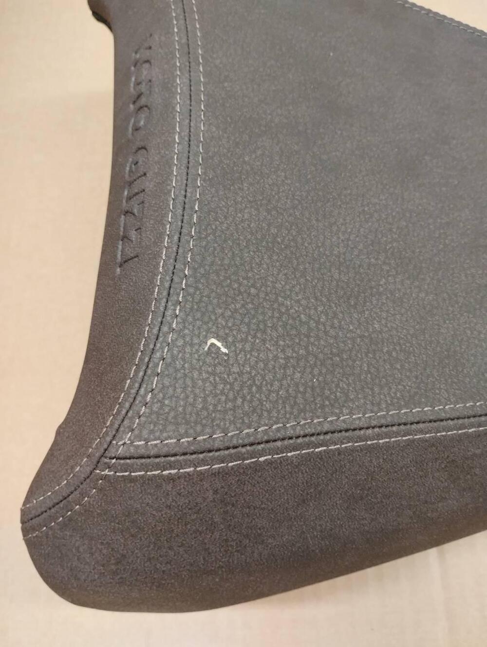 Sella Passeggero Moto Guzzi V100 Mandello S (4)