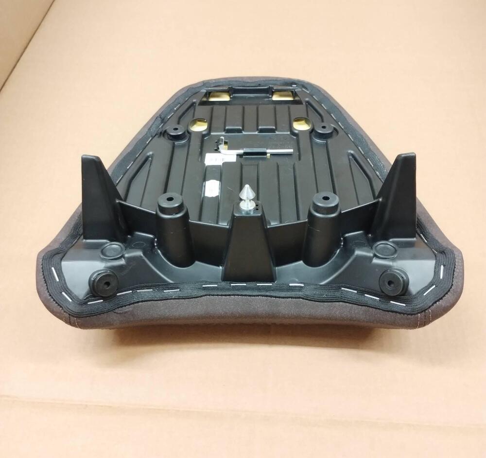 Sella Passeggero Moto Guzzi V100 Mandello S (7)