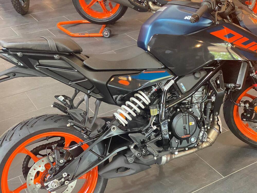 KTM 125 Duke (2024 - 26) (2)