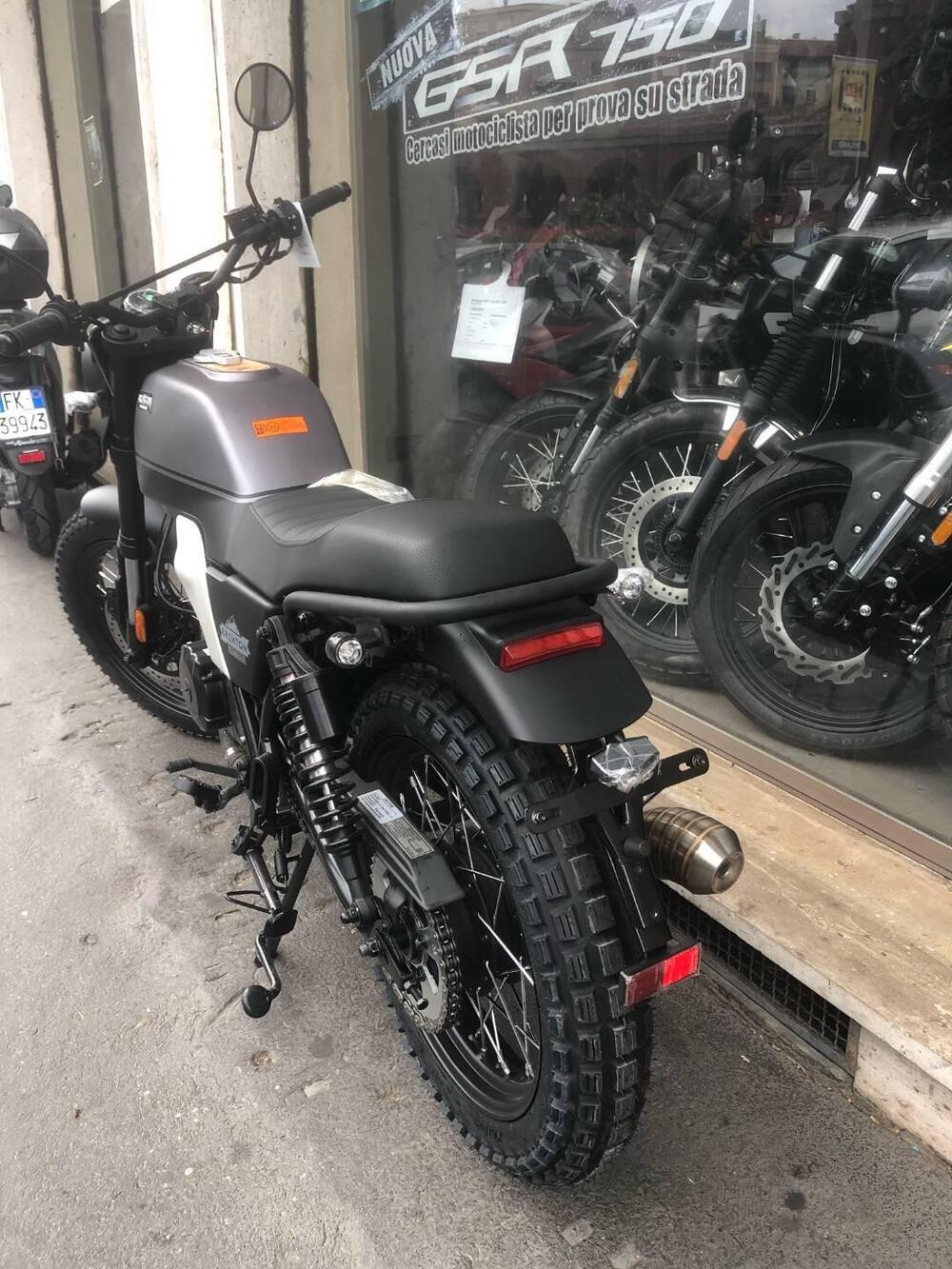 Brixton Motorcycles Felsberg 250 (2021 - 25) (2)