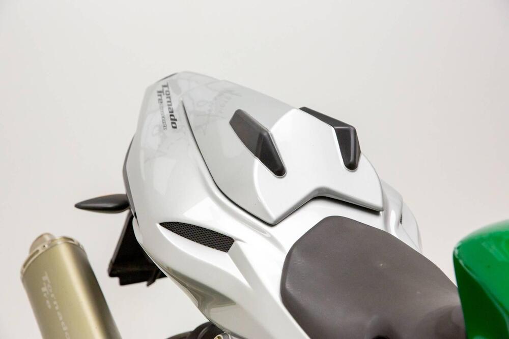 Benelli Tornado 900 Tre (2003 - 06) (12)